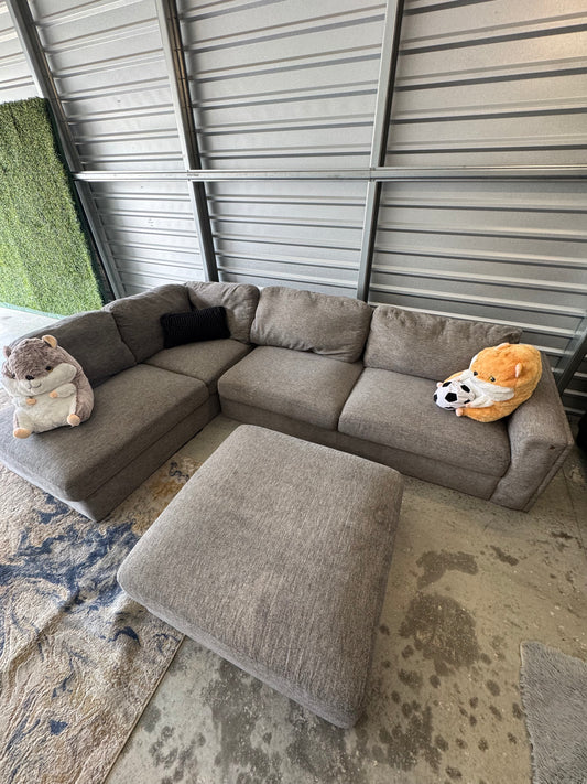 Sectional Sofa/ Couch
